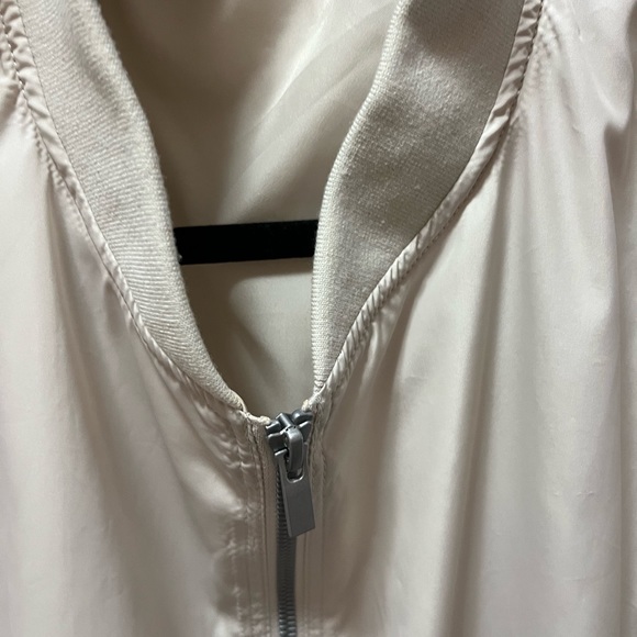 Uniqlo Ribbed Blouson Bomber Jacket - Picture 15 of 15